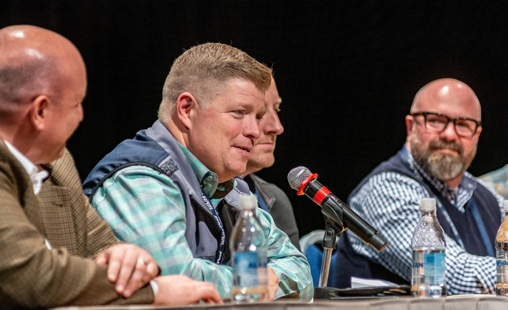 Alaska Airlines’ Scott Habberstadt shares a light moment. Courtesy ATIA/Frank Flavin